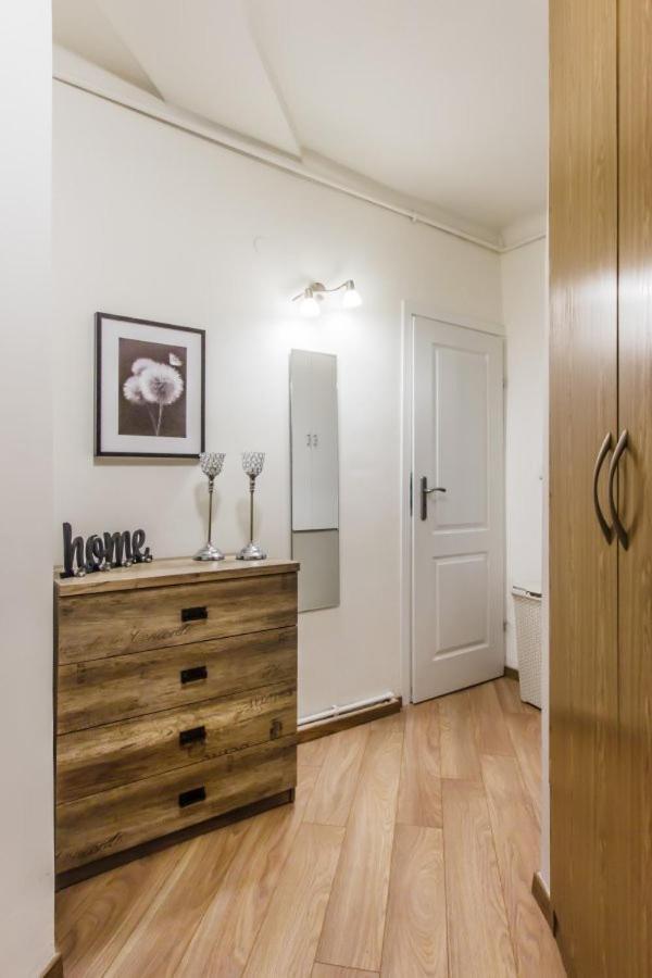Clicktheflat Avenue Place Apart Rooms Warsaw Exterior photo